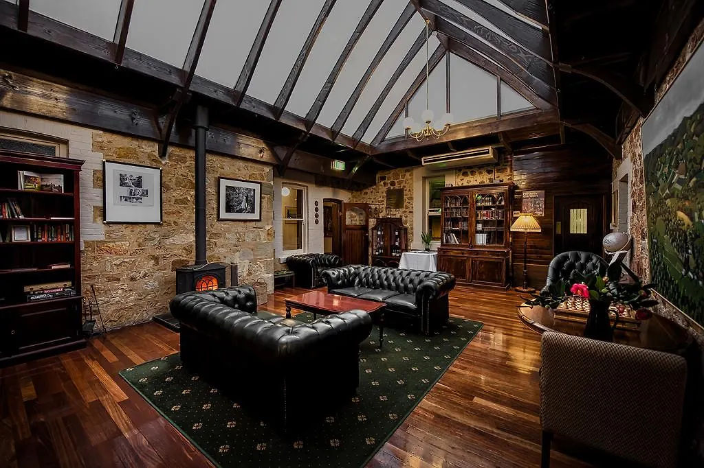מלון Mount Lofty House & Estate Adelaide Hills